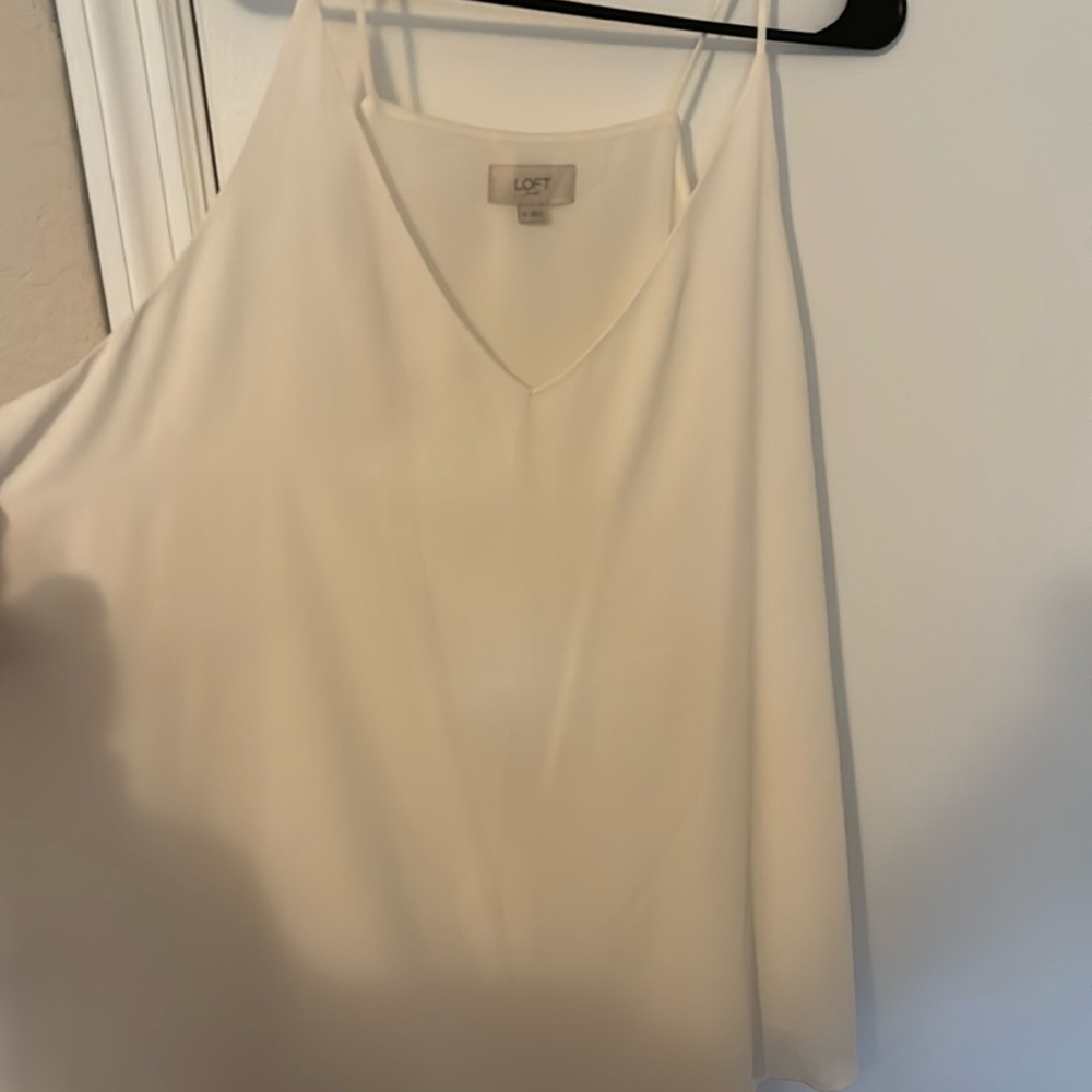 Off white blouse, sleeveless